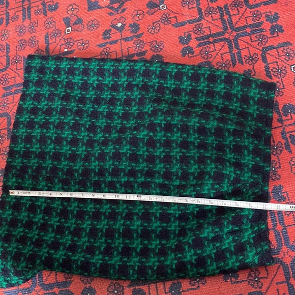 SOLDSOLDSOLD Two piece vintage wool skirt suit - Picture 9 of 9